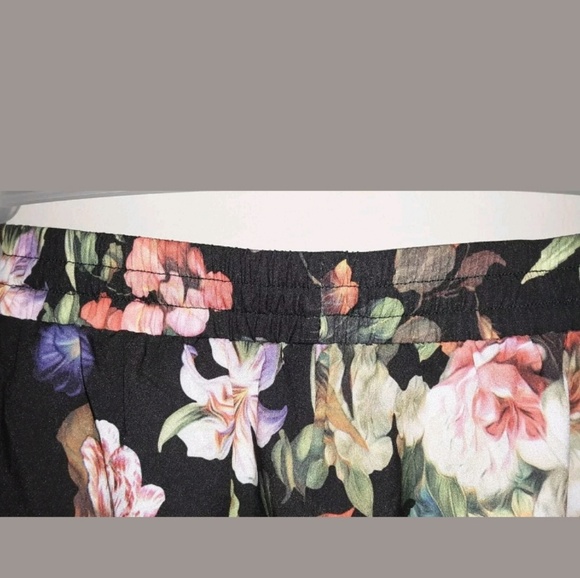 Baccini size 8 floral pants with drawstring NWT - Picture 8 of 8